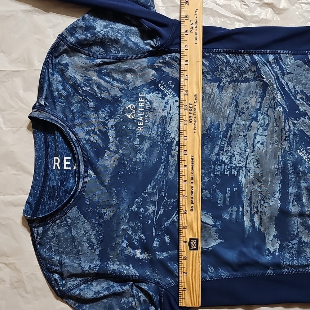 Realtree Fishing Men's Small Blue Long Sleeve Performance Fishing Tee Used - Picture 12 of 14